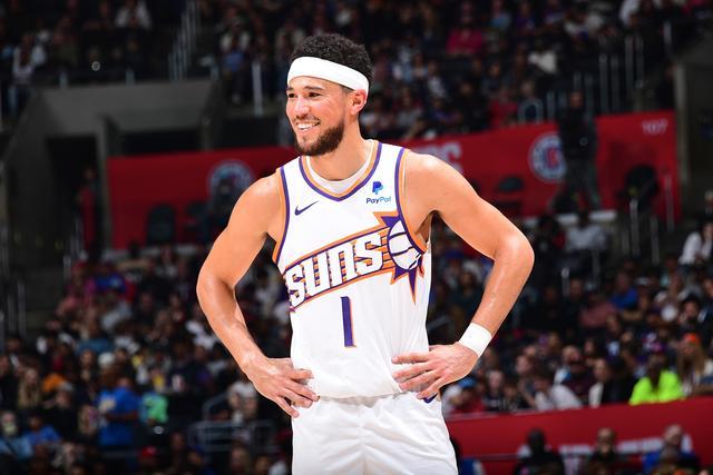 萨林杰35+16贺希宁准绝杀 深圳1分险胜同曦